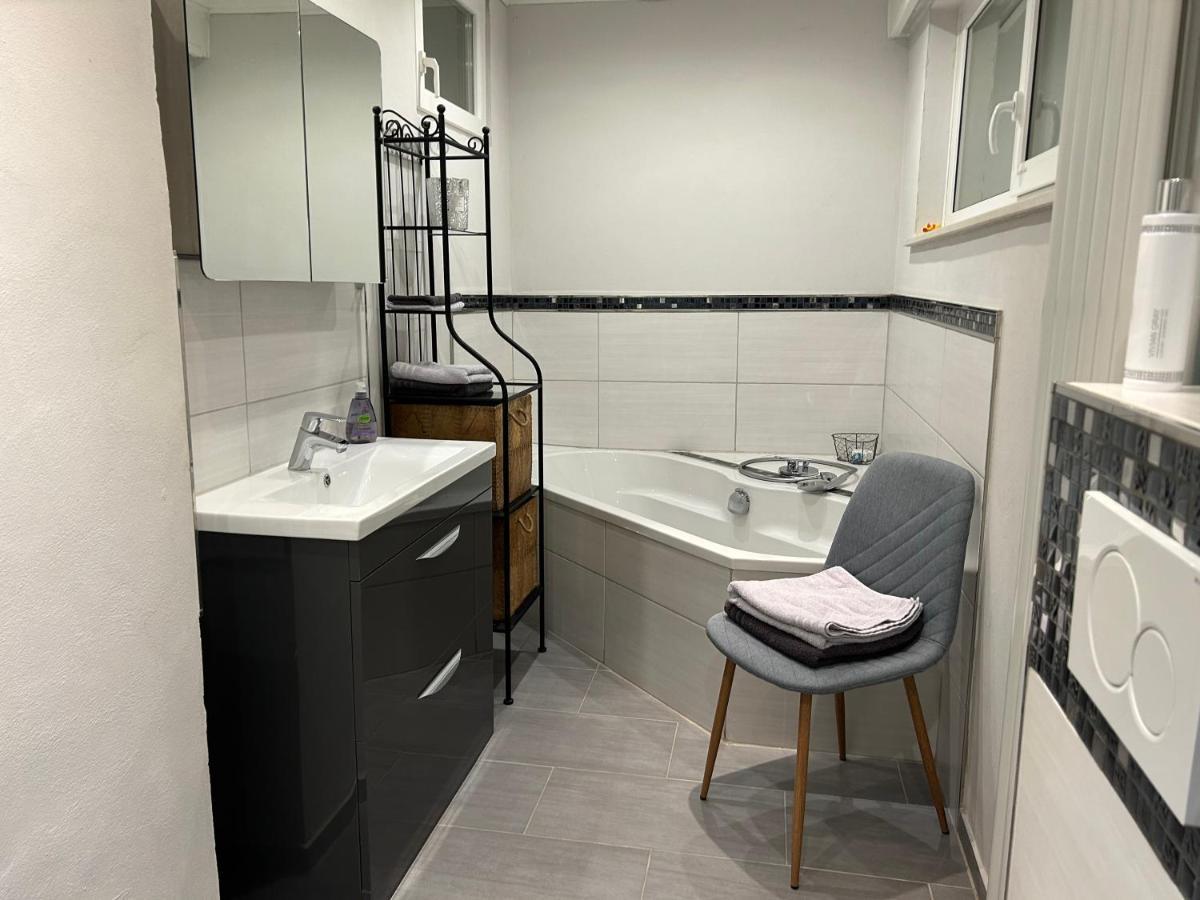 Ferienwohnung Lahntalblick Weilburg Bagian luar foto